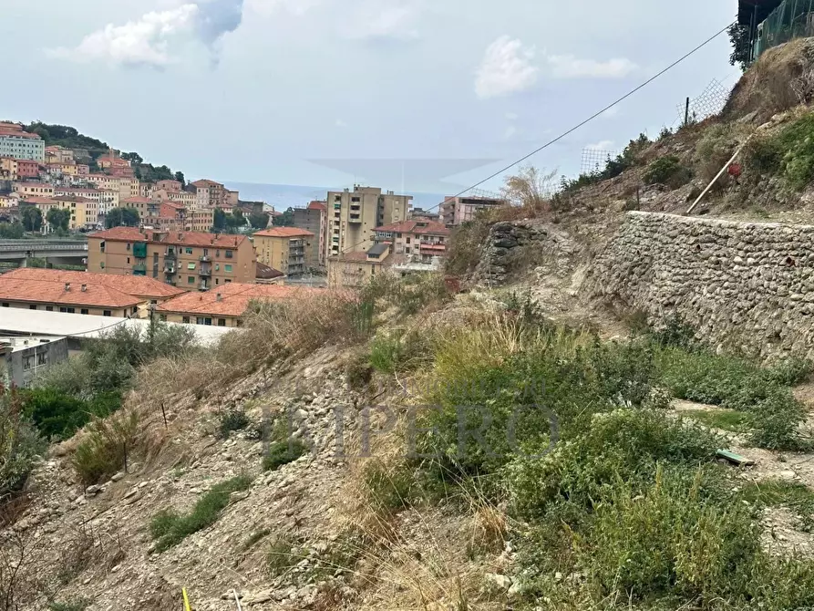 locale di sgombero in vendita a Ventimiglia