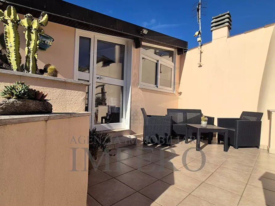 Immagine 5 di Quadrilocale in vendita  in Via della Chiesa 20 a Camporosso