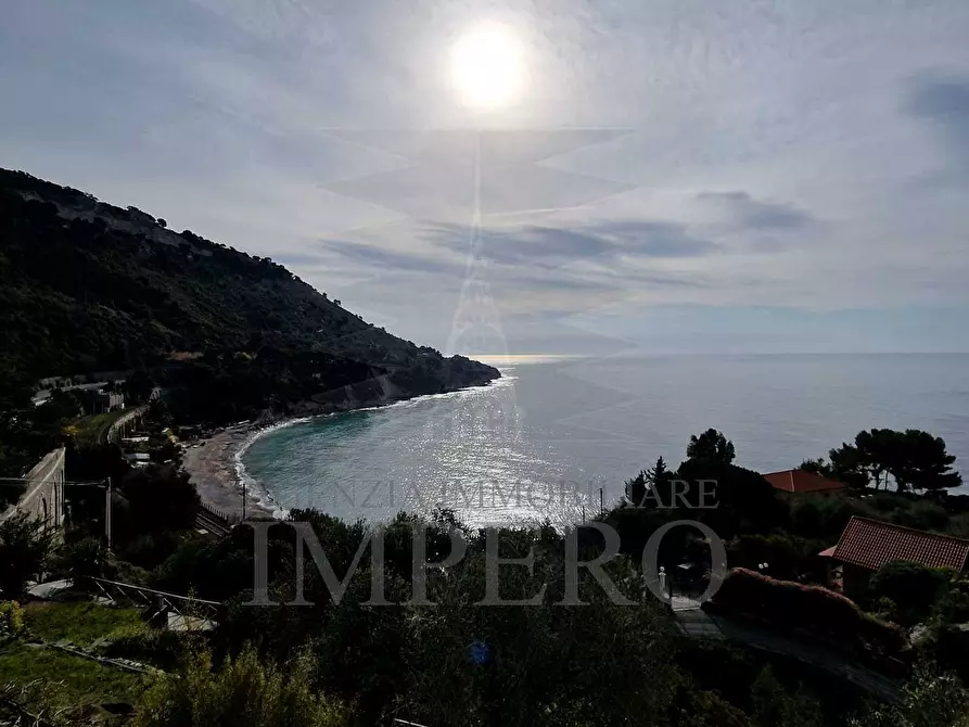 Immagine 17 di Villa in vendita  in Corso Mentone 2 a Ventimiglia