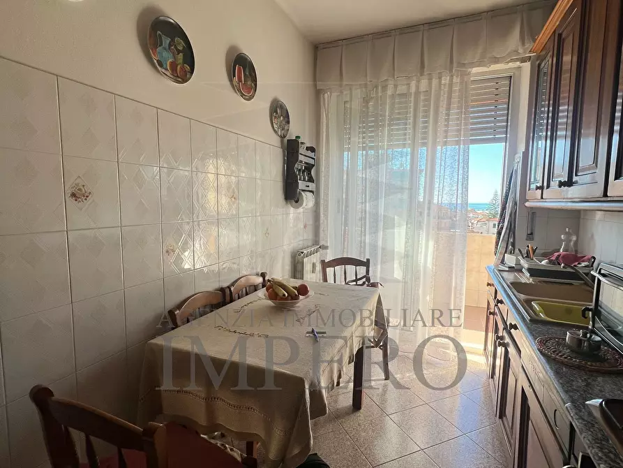 Immagine 3 di Quadrilocale in vendita  in Via S.Vincenzo 144 a Vallecrosia