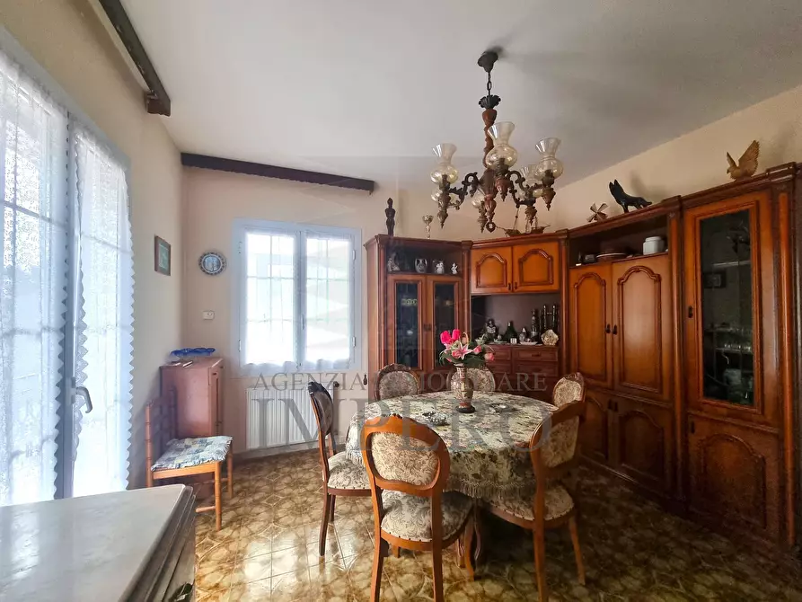 Immagine 7 di Quadrilocale in vendita  in Via Gallardi 133 a Ventimiglia