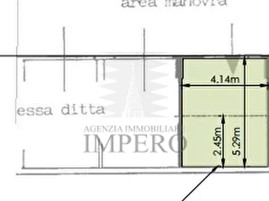 Immagine 4 di Garage in vendita  in Piazzale Sansecondo 1 a Ventimiglia