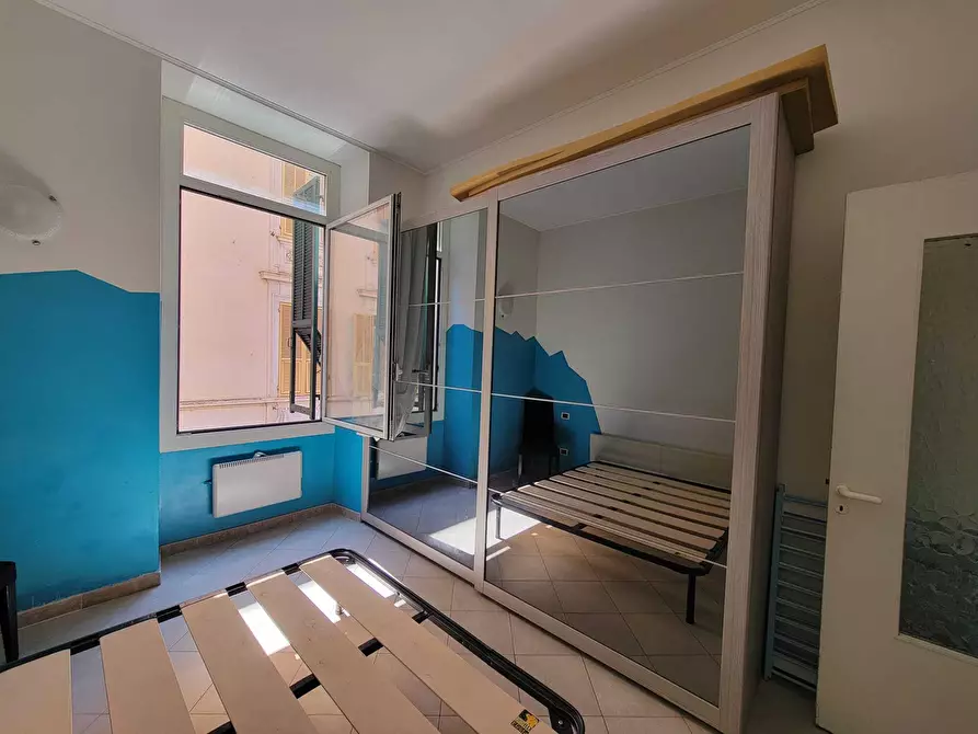 Immagine 9 di Trilocale in vendita  in Via Metella 1 a Ventimiglia