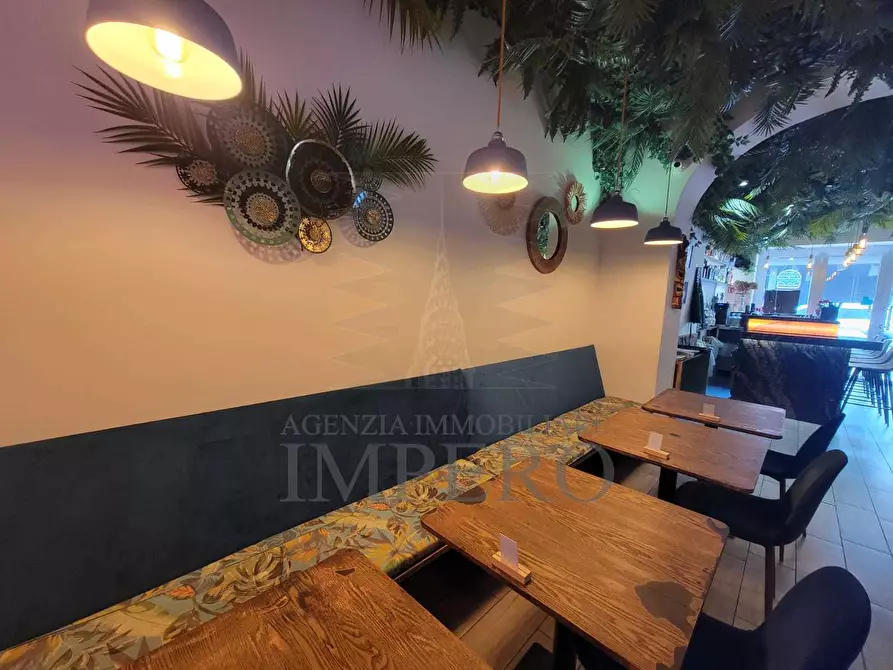 Immagine 2 di Bar / Ristorante in vendita  in Via Vittorio Emanuele II 175 a Bordighera