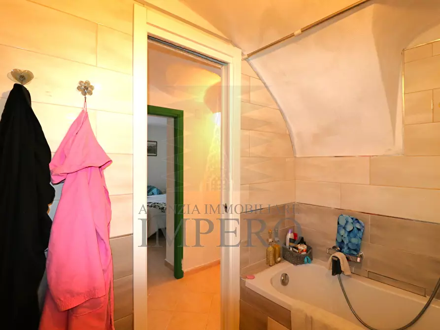 Immagine 27 di Porzione di casa in vendita  in Via San Anfosso Ten. 18 a Ventimiglia