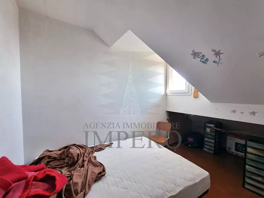 Immagine 13 di Bilocale in vendita  in Via Collasgarba 17 a Ventimiglia