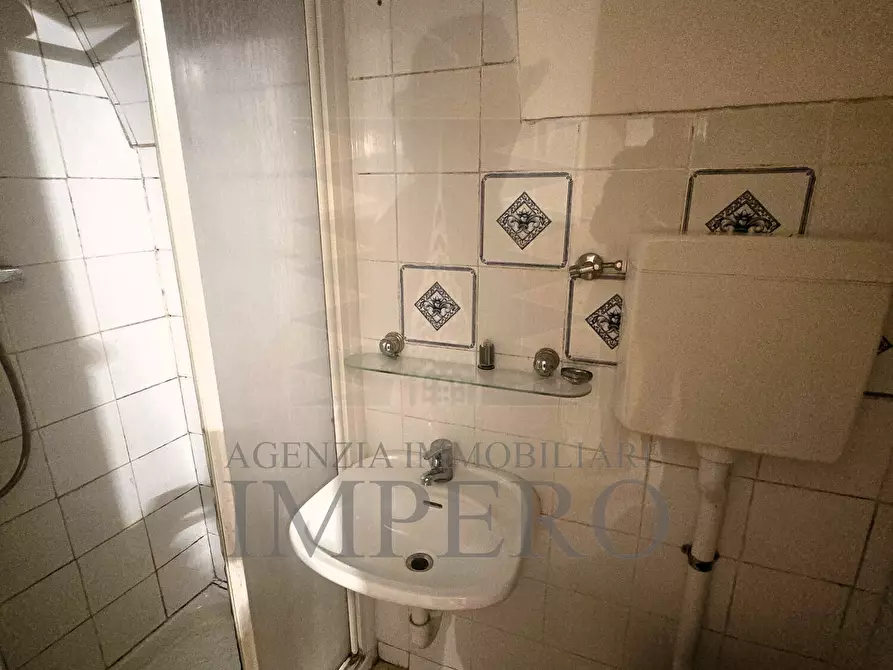 Immagine 22 di Pentalocale in vendita  in Via Case Palanchi 9 a Ventimiglia