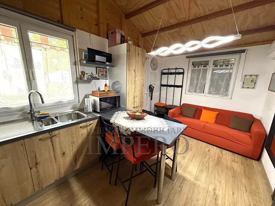 Immagine 3 di Casa indipendente in vendita  in Corso Nizza 107 a Ventimiglia