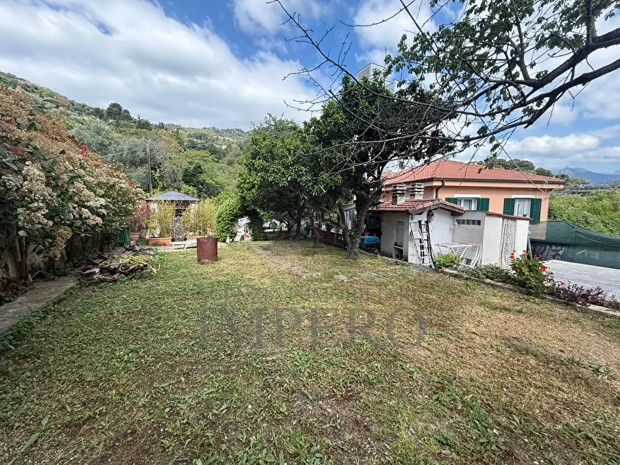 Immagine 12 di Porzione di casa in vendita  in Via Gallardi 75 a Ventimiglia