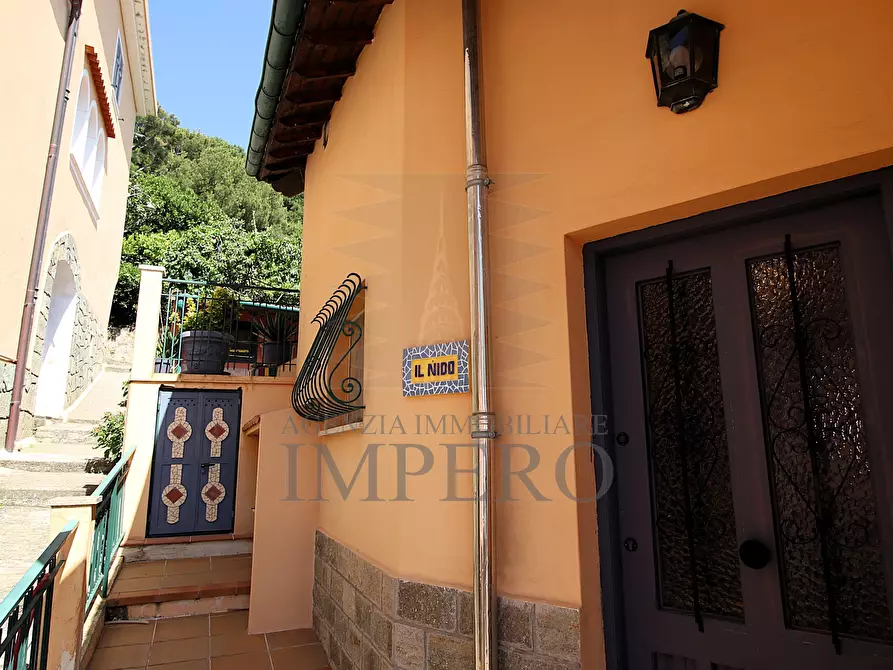 Immagine 42 di Villa in vendita  in Via delle Ginestre 8 a Ventimiglia
