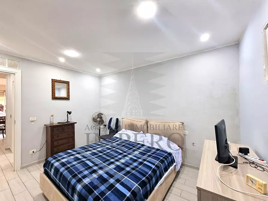 Immagine 10 di Bilocale in vendita  in Via Gallardi 170 a Ventimiglia