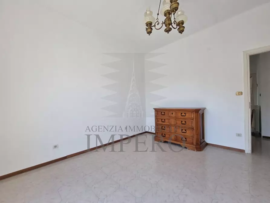 Immagine 15 di Trilocale in vendita  in Via Sottoconvento 80 a Ventimiglia