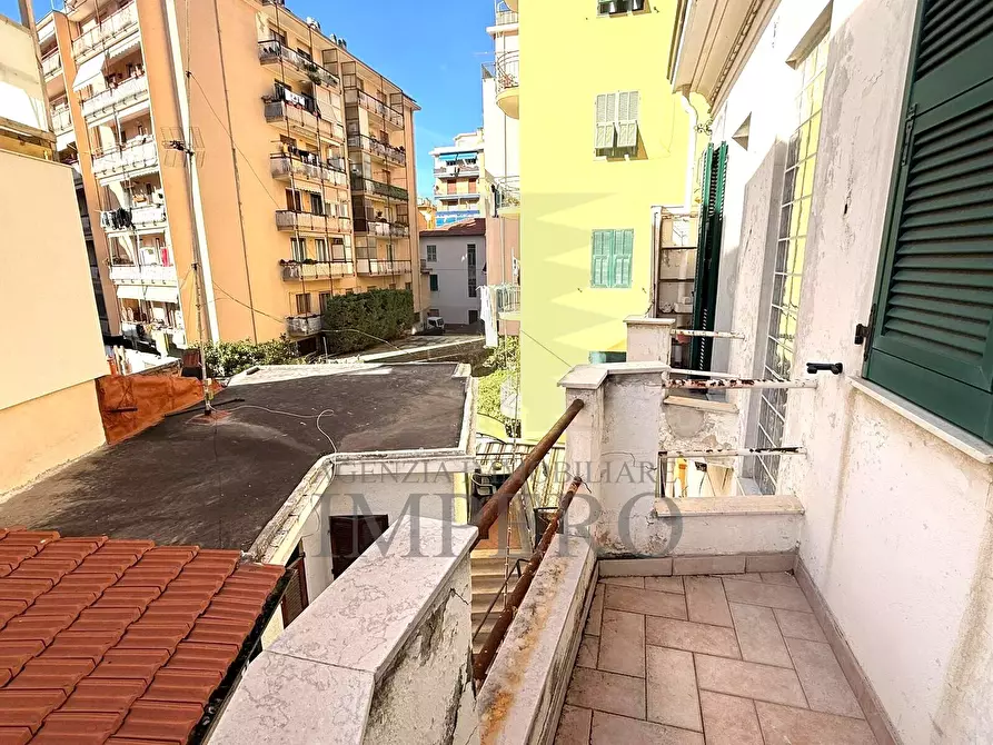 Immagine 3 di Quadrilocale in vendita  in Via Vittorio Veneto 30 a Ventimiglia