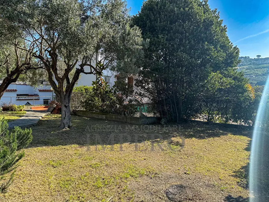 Immagine 29 di Villa in vendita  in Via Alba 45 a Bordighera