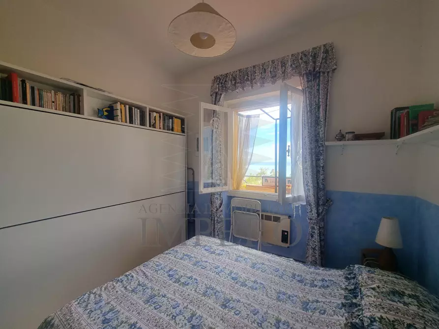 Immagine 7 di Bilocale in vendita  in Corso G. Verdi 17 a Ventimiglia