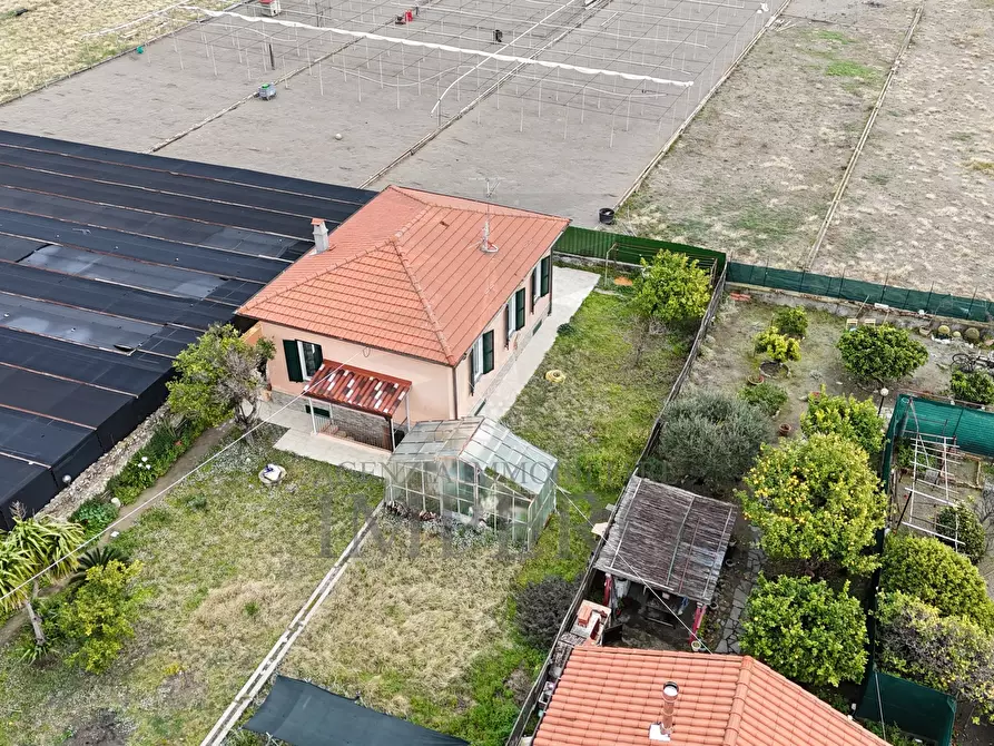 Immagine 29 di Casa indipendente in vendita  in Via alla Spiaggia 21 a Ventimiglia