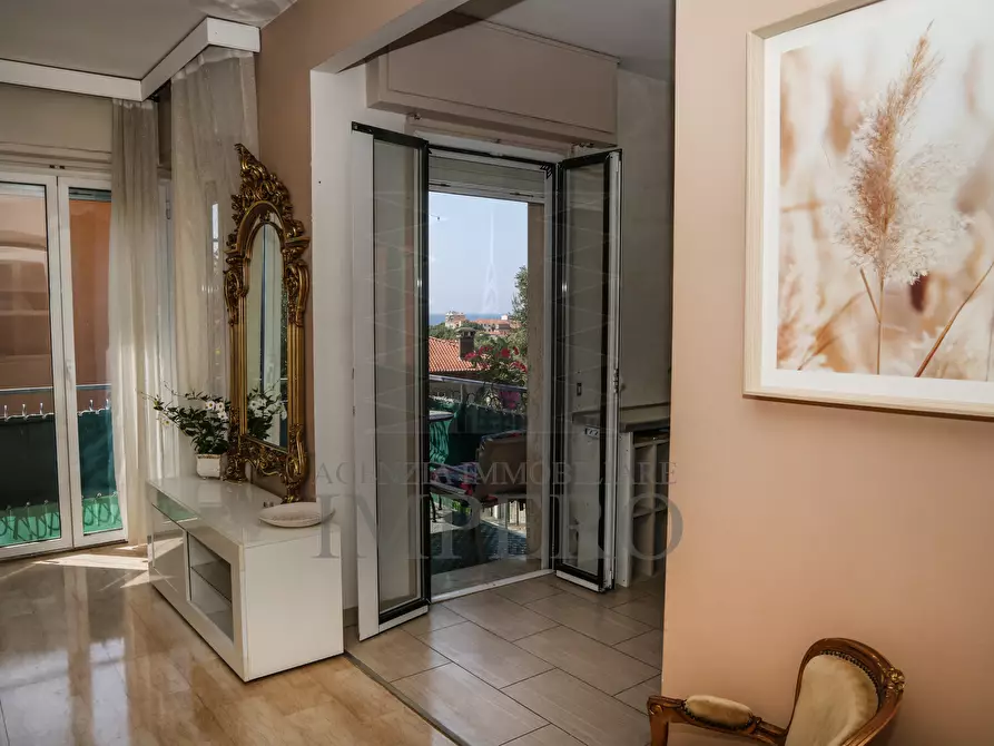 Immagine 5 di Casa indipendente in vendita  in Via Poggio Ponente 41 a Vallecrosia