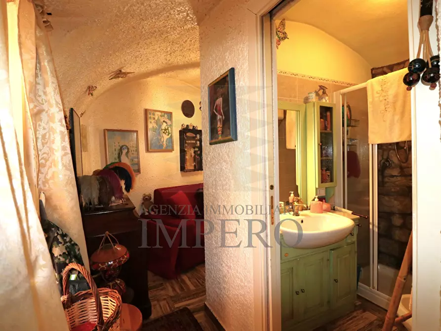 Immagine 18 di Quadrilocale in vendita  in via gioberti 26 a Badalucco