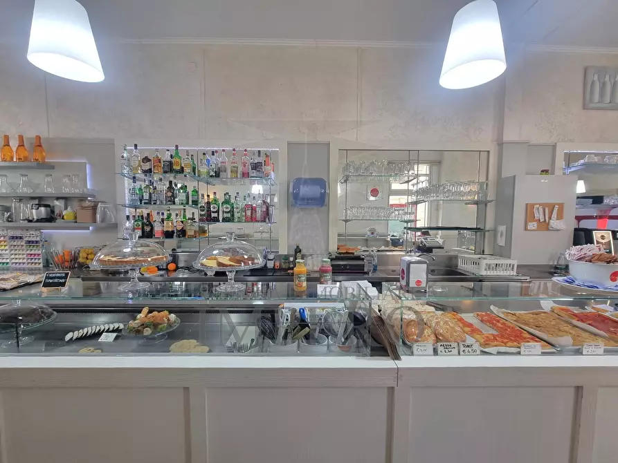 Immagine 2 di Bar / Ristorante in vendita  in Corso Italia 138 a Bordighera