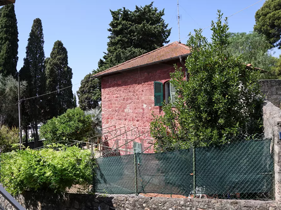 Immagine 20 di Casa indipendente in vendita  in Via Poggio Ponente 41 a Vallecrosia