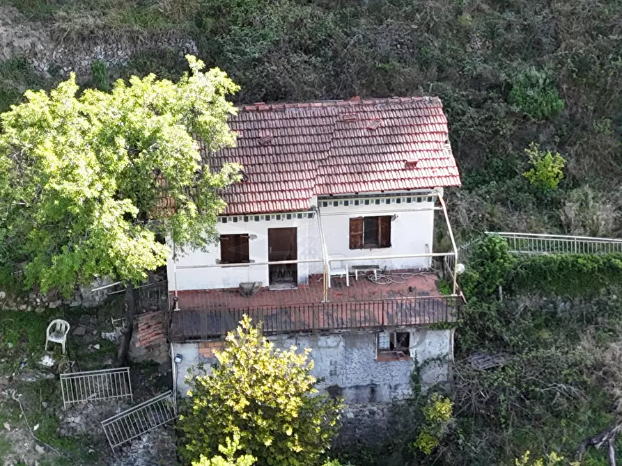 Immagine 2 di Casa indipendente in vendita  in Via Domenico Tempesta 30A a Ventimiglia