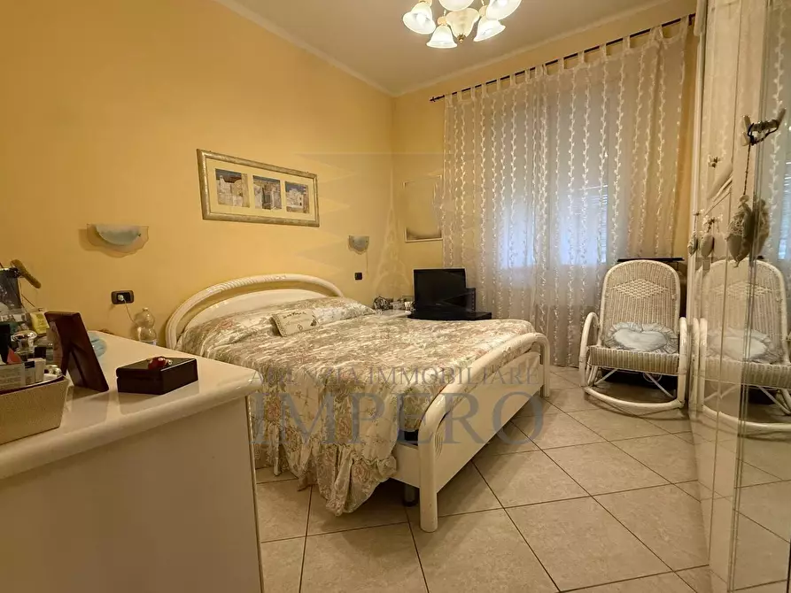 Immagine 16 di Quadrilocale in vendita  in Via Martiri della Liberta 9 a Ventimiglia