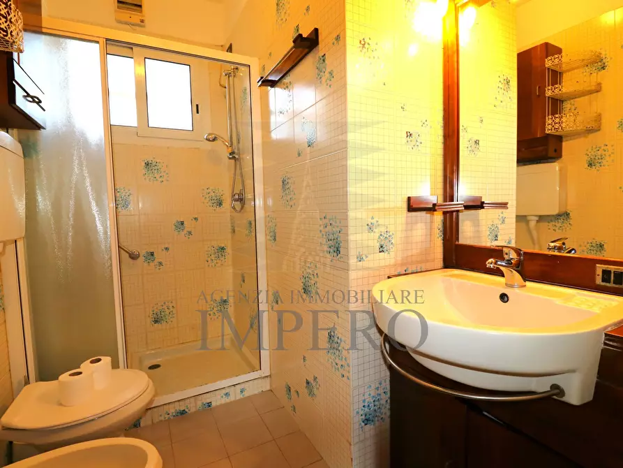 Immagine 28 di Villa in vendita  in Via Tamagna 1 a Ventimiglia