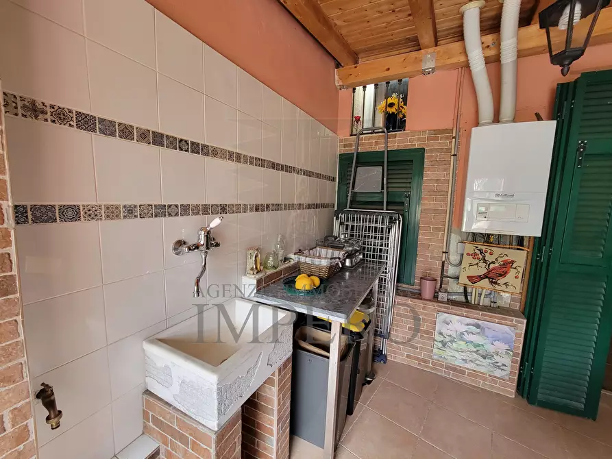 Immagine 15 di Trilocale in vendita  in Via Giudici 28 a Ventimiglia