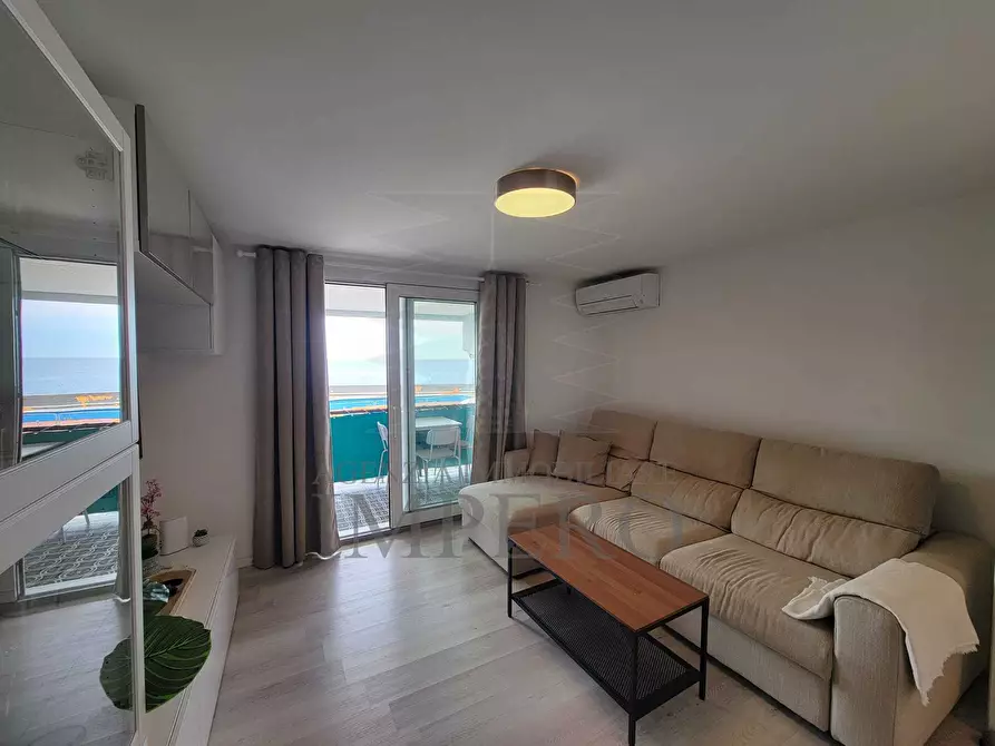 Immagine 20 di Bilocale in vendita  in Corso Guglielmo Marconi 169 a San Remo