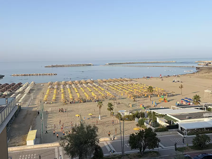 Immagine 24 di Trilocale in affitto  a Francavilla Al Mare