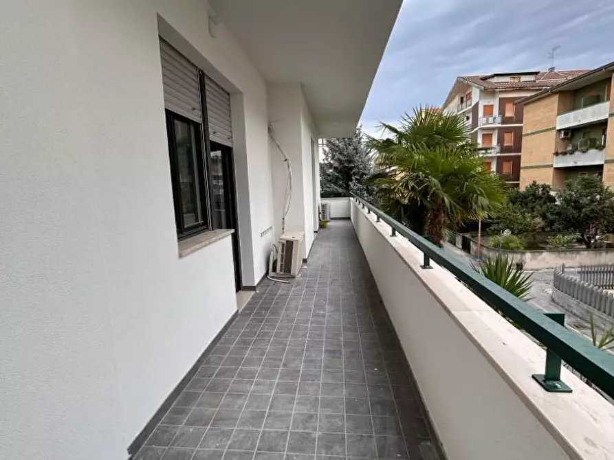 Immagine 12 di Quadrilocale in vendita  a Francavilla Al Mare