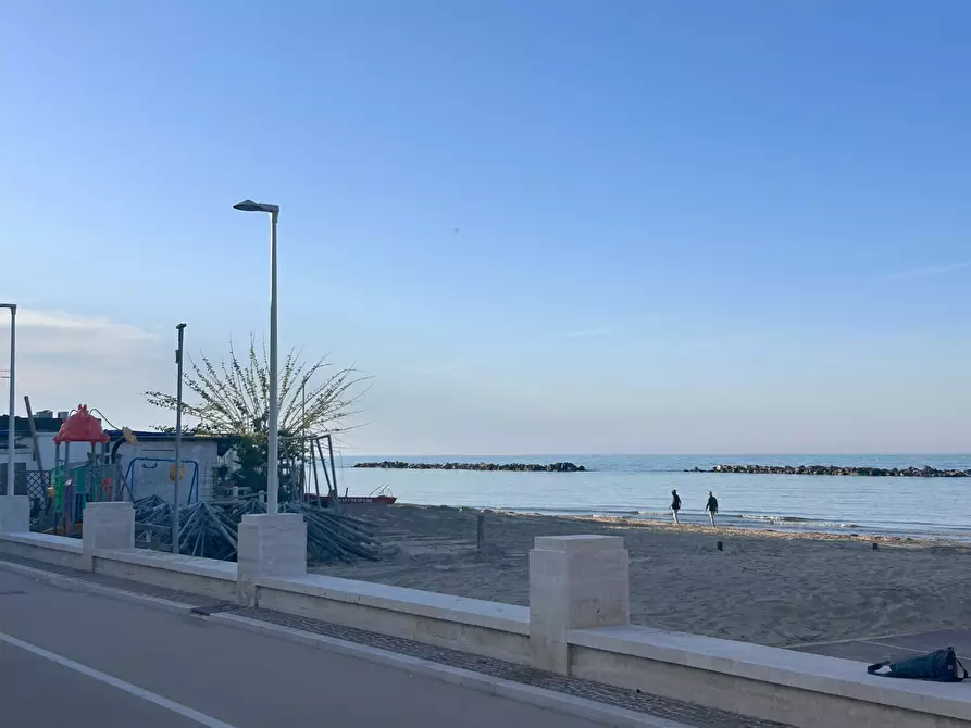 Immagine 18 di Trilocale in affitto  a Francavilla Al Mare