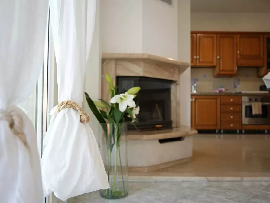 Immagine 4 di Pentalocale in affitto  in Viale Maiella 23/A a Francavilla Al Mare