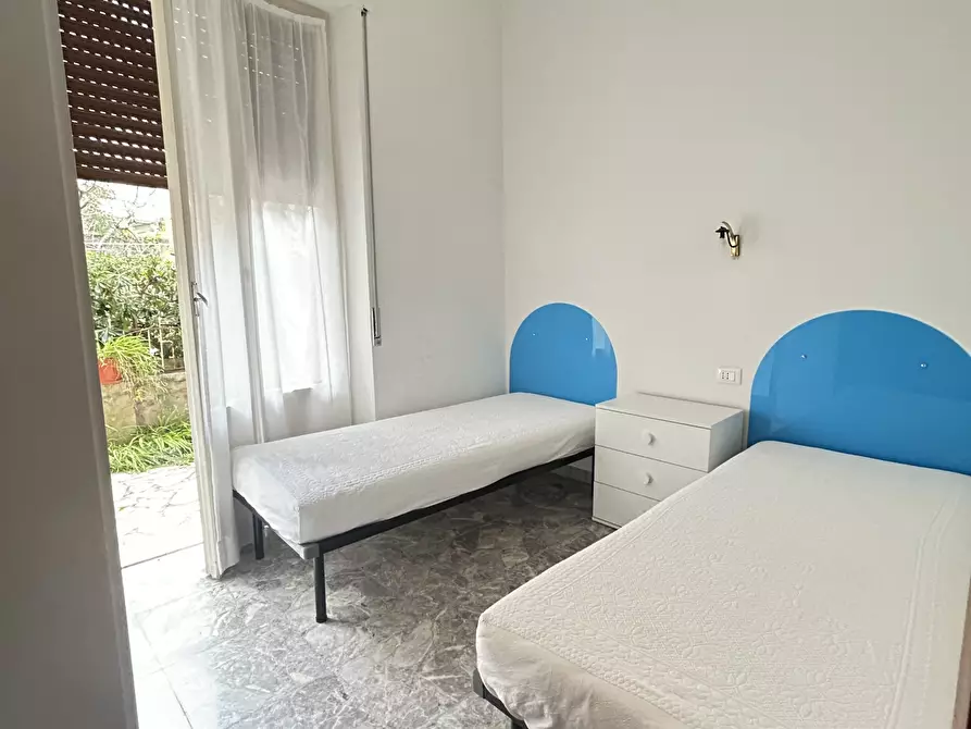 Immagine 19 di Quadrilocale in affitto  a Francavilla Al Mare