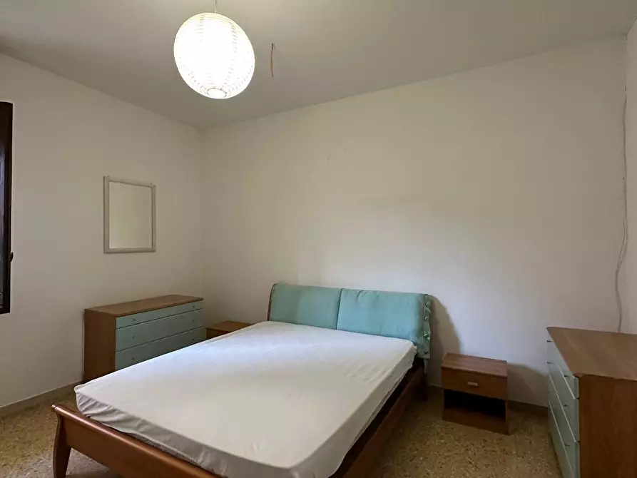 Immagine 12 di Pentalocale in affitto  a Pescara