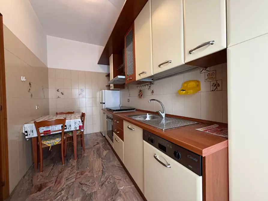 Immagine 6 di Quadrilocale in affitto  in Viale Maiella 23/a a Francavilla Al Mare