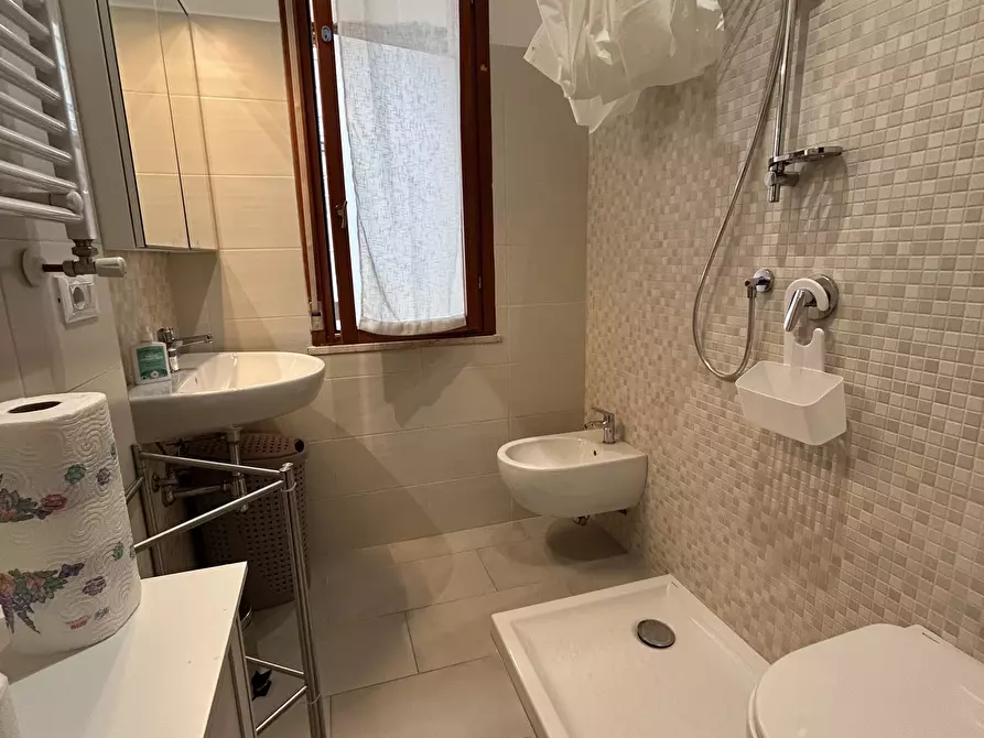 Immagine 18 di Trilocale in affitto  in Viale Maiella 23/A a Francavilla Al Mare