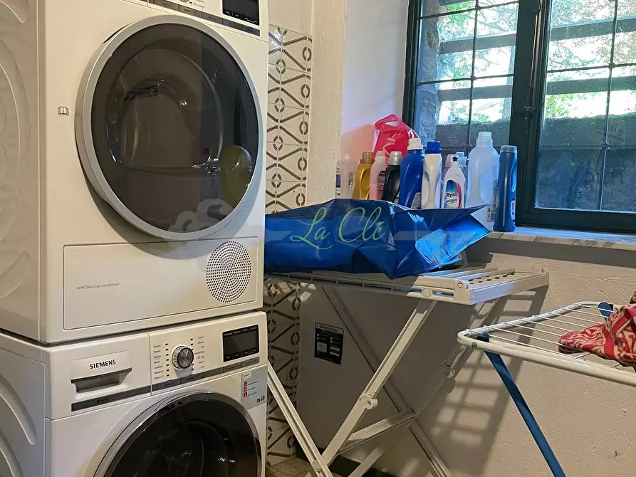 Immagine 21 di Trilocale in affitto  a Courmayeur