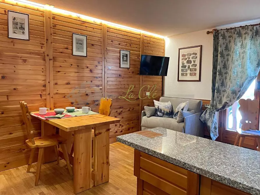 Immagine 19 di Monolocale in affitto  in Route de Verrand 10 a Pre'-Saint-Didier