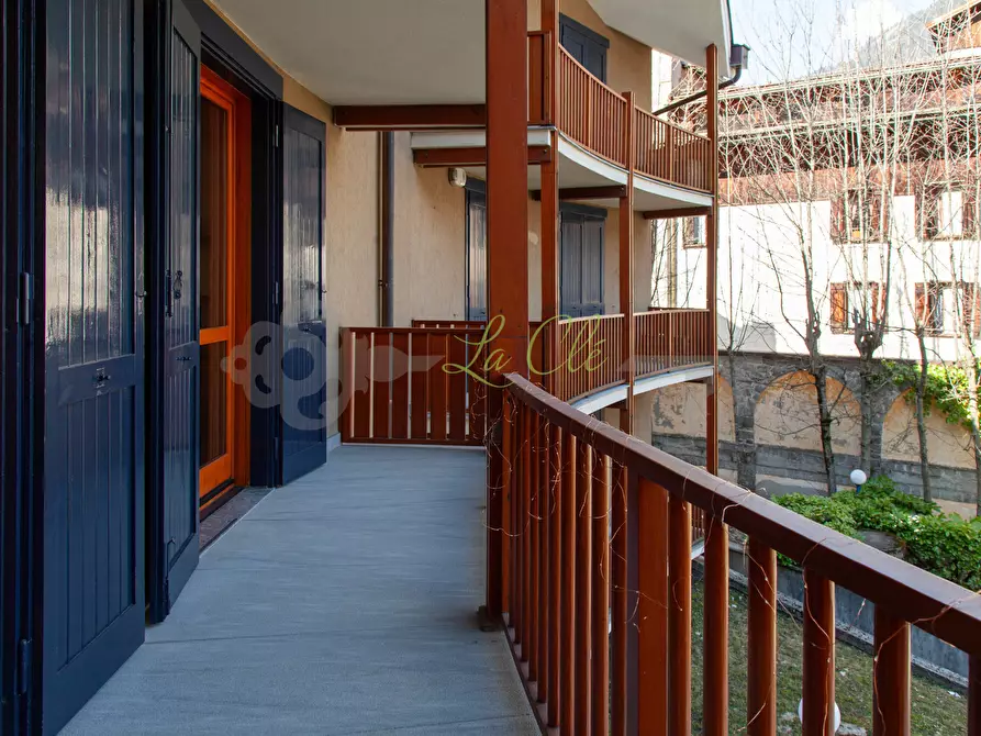 Immagine 32 di Quadrilocale in affitto  a Courmayeur