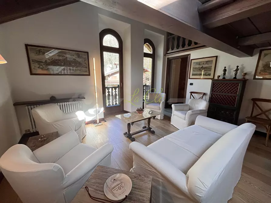 Immagine 5 di Pentalocale in affitto  in Regione Belvedere 4 a Courmayeur