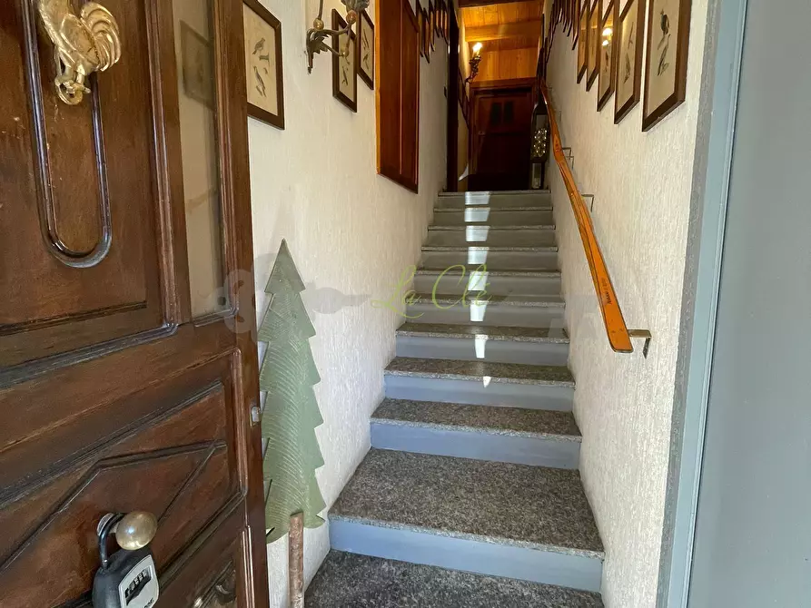 Immagine 21 di Quadrilocale in vendita  a Courmayeur