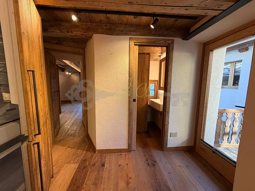 Immagine 10 di Trilocale in vendita  in Via Passerin D'Entreves 11 a Courmayeur