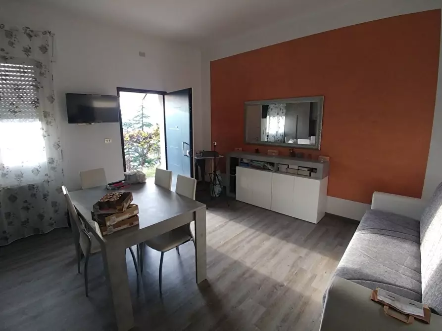 Immagine 18 di Villa in vendita  in Via Rosola 3132 a Zocca