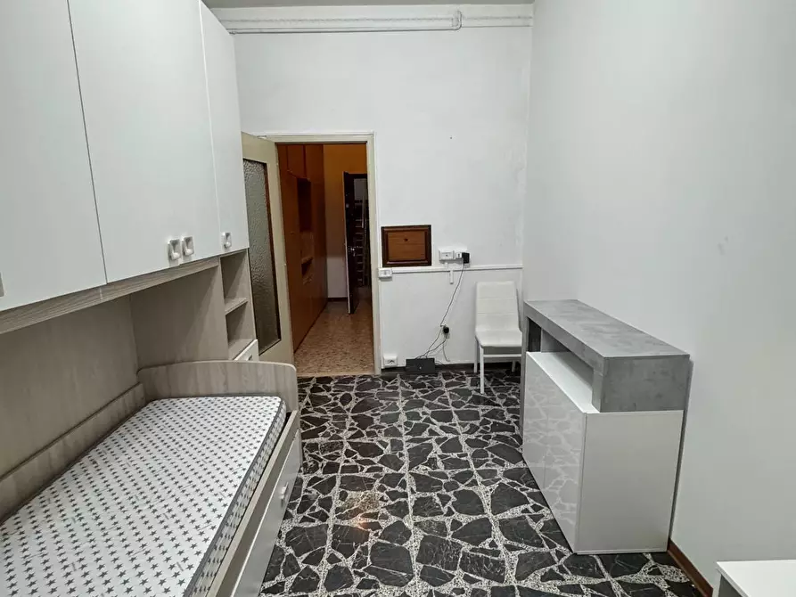 Immagine 2 di Stanza singola in affitto  in via Rua Frati a Modena