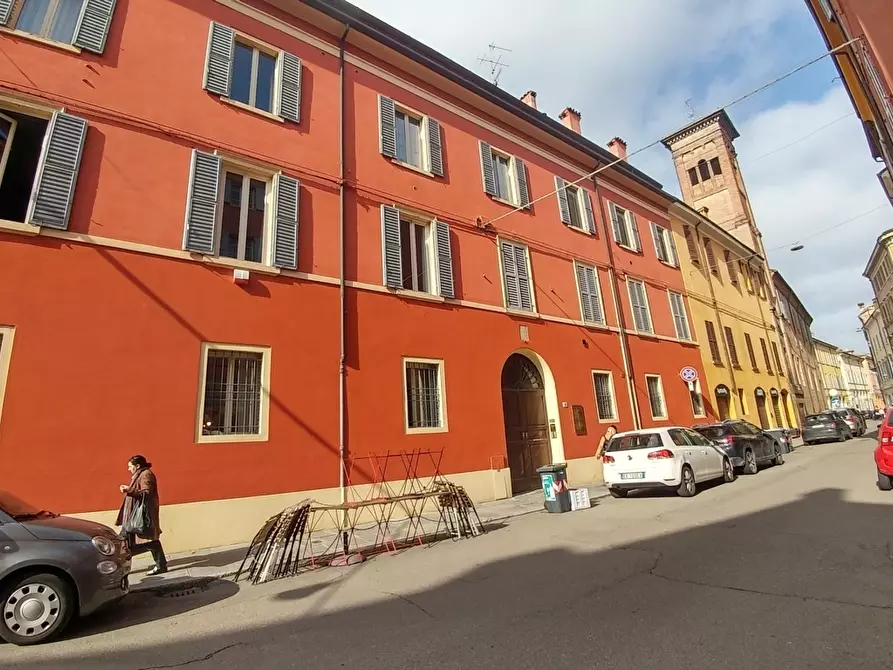 Immagine 1 di Quadrilocale in vendita  in Via Saragozza 92 a Modena