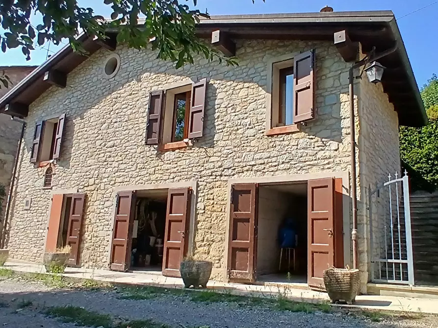 Immagine 4 di Rustico / casale in vendita  in Via I Maggio 381 a Guiglia