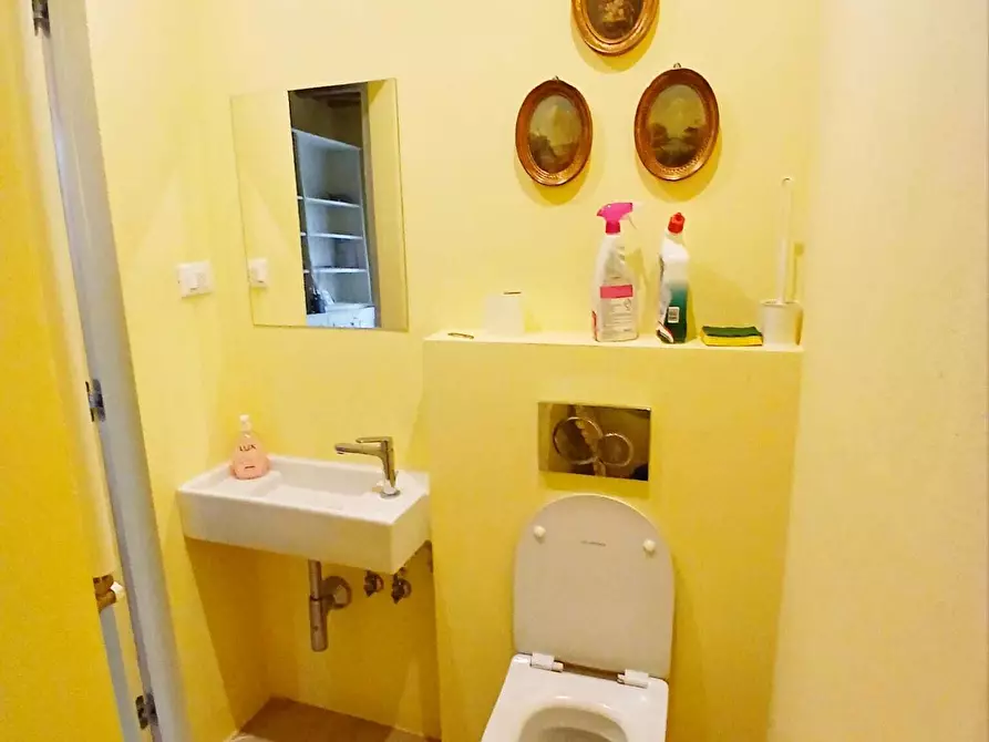 Immagine 12 di Rustico / casale in vendita  in Via Rio Monteorsello 548 a Valsamoggia