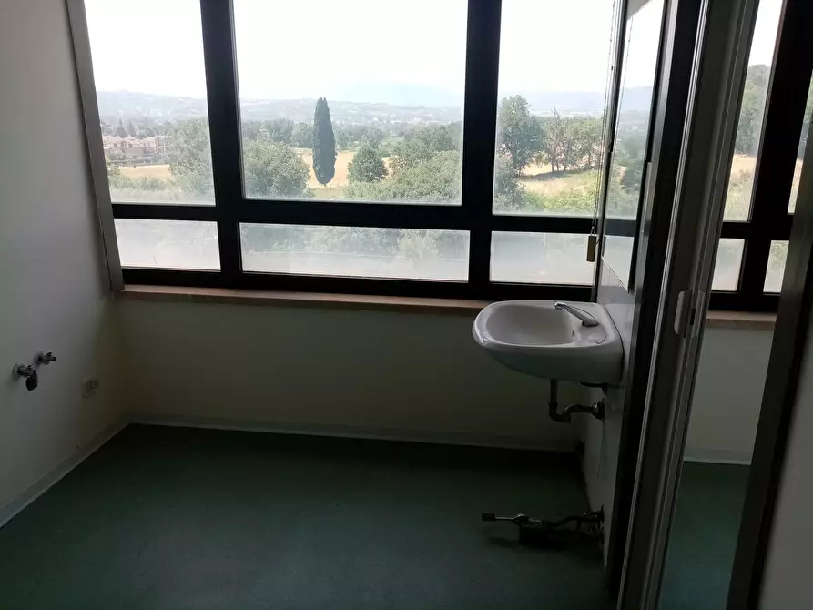 Immagine 16 di Ufficio in vendita  in Via del Rivo 23 a Terni