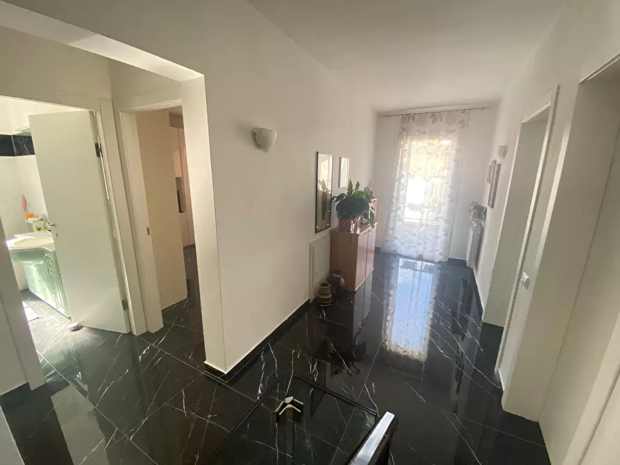 Immagine 5 di Stanza singola in affitto  in via balzan a Rovigo